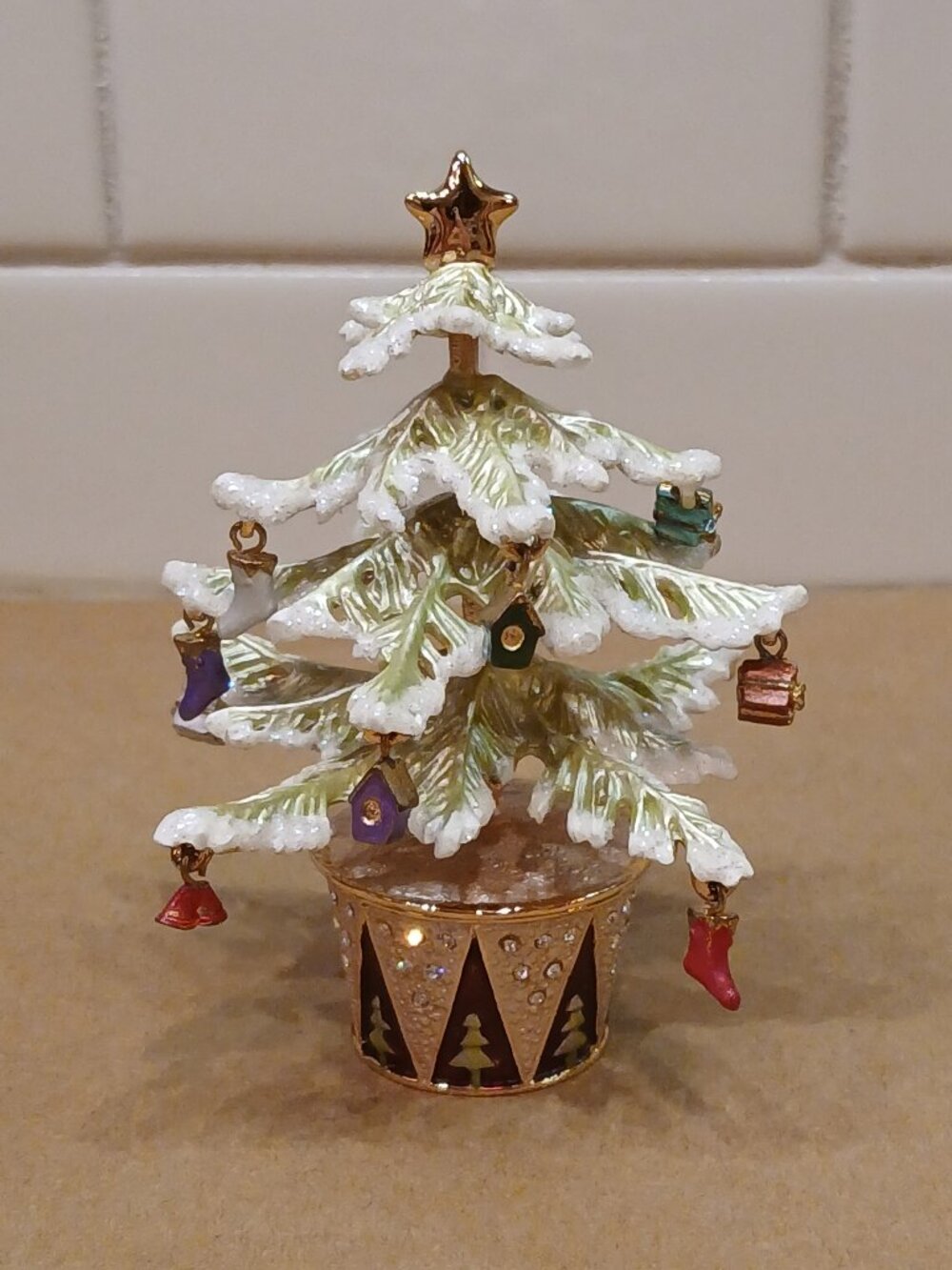 Nobility Enamel Christmas Tree Trinket Box